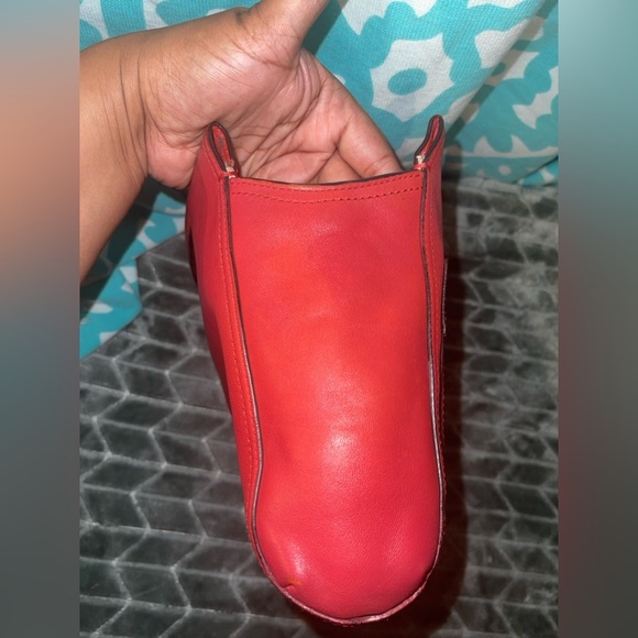 Coach Legacy Leather Basket clutch In Carnelian EUC released circa 2020/2021 - Picture 17 of 17